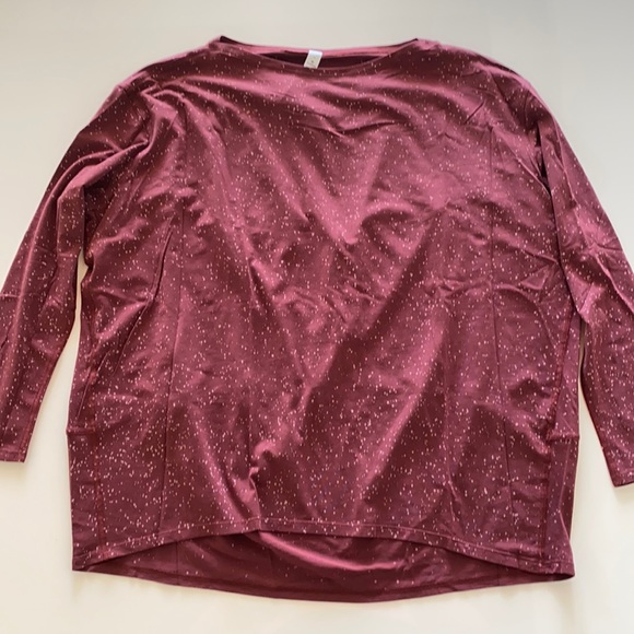 New LULULEMON Back in Action Long Sleeve Shirt Top size 10, Speckles - Picture 3 of 8